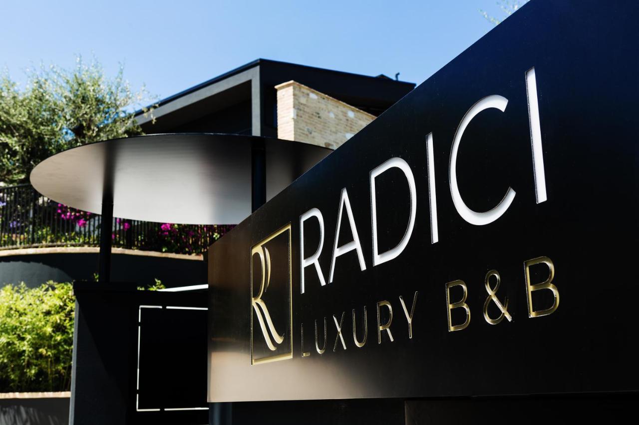 Radici Luxury B&B 몬삼폴로델트론토 외부 사진